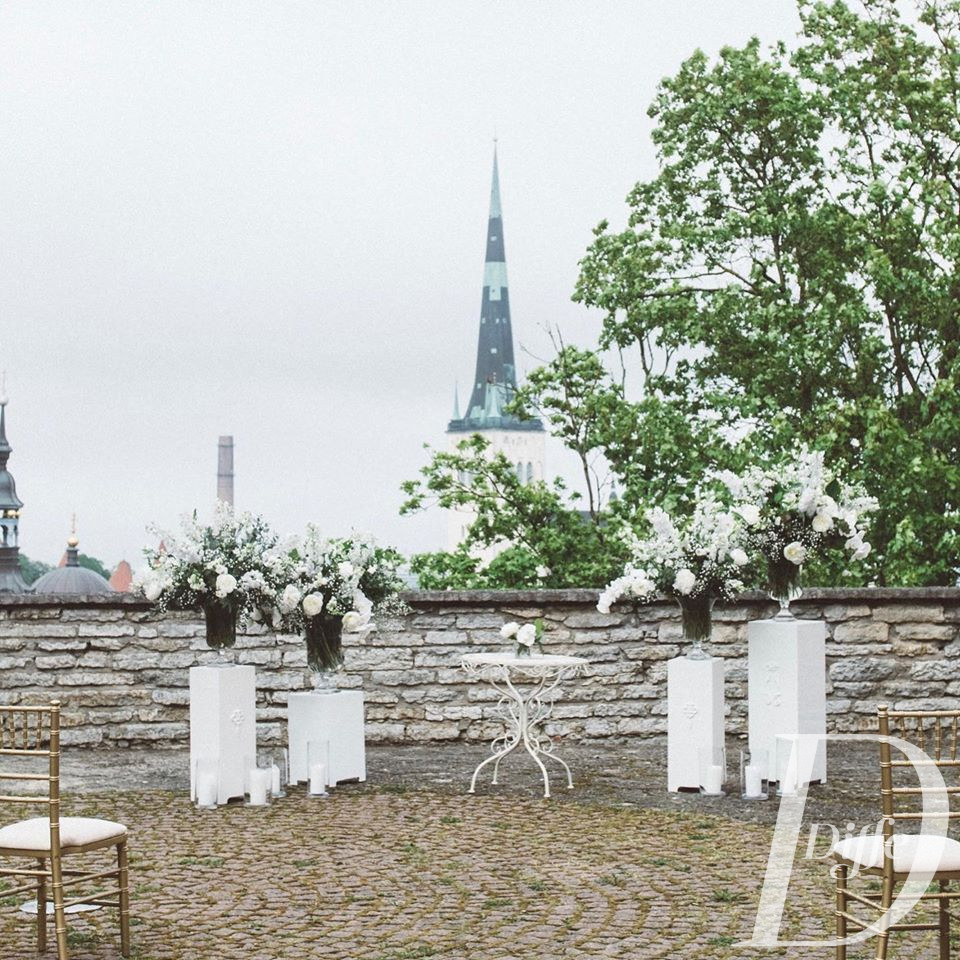 Postament valge Loviide, H50-90