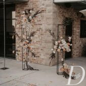 Metallraam/ postament must H220