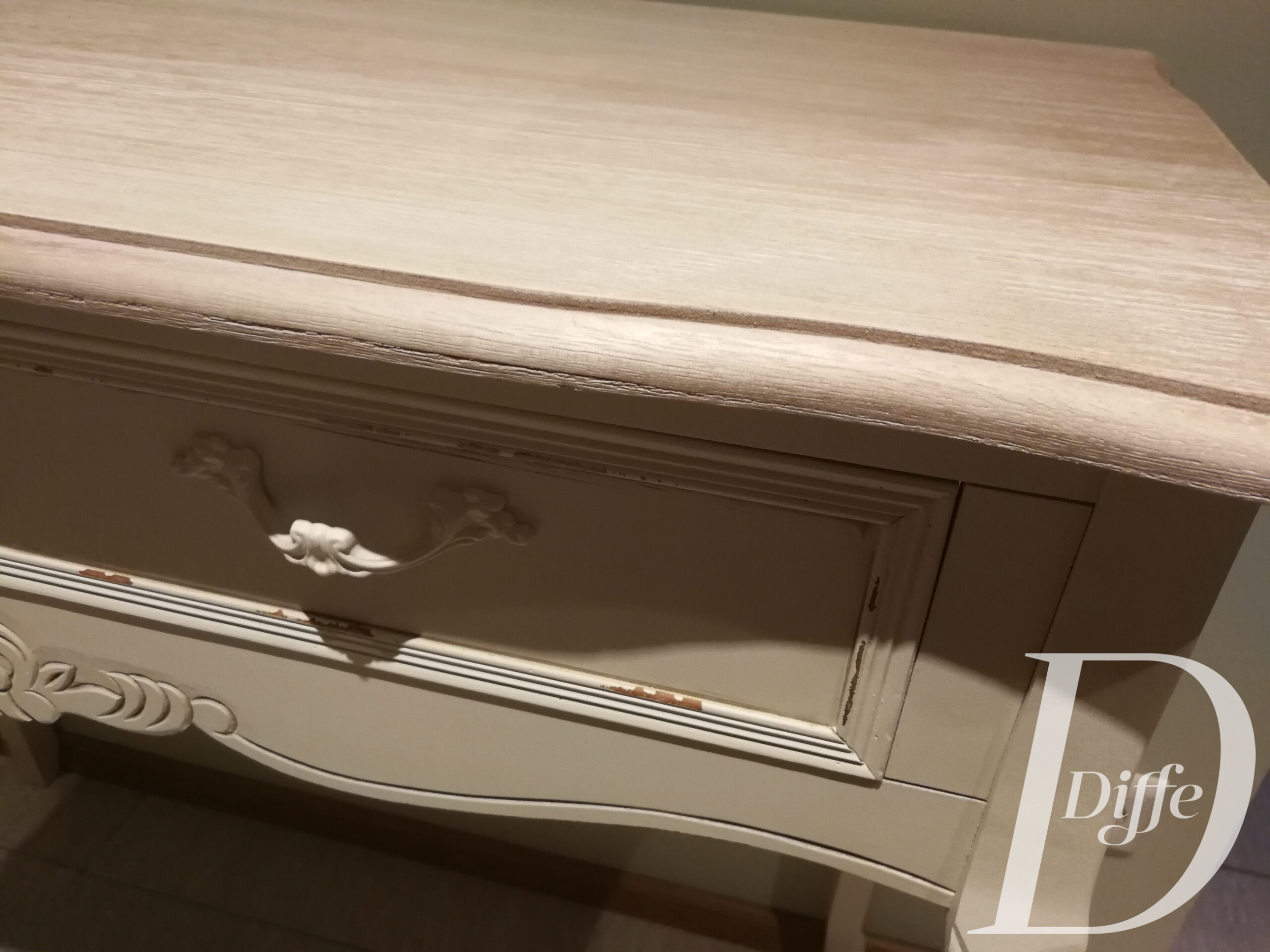 Konsoollaud Retro valge puit H80cm